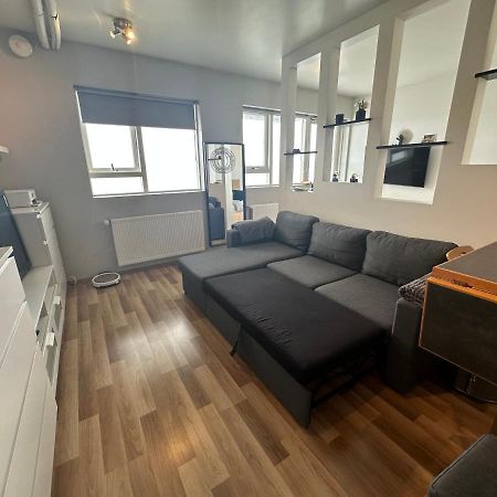 Entire Apartment Reykjavik Luaran gambar